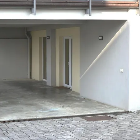 Casa de Férias Al Castello -Appartamento Fresco E Ben Isolato Calolziocorte