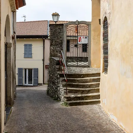 Al Castello -Appartamento Fresco E Ben Isolato * Calolziocorte