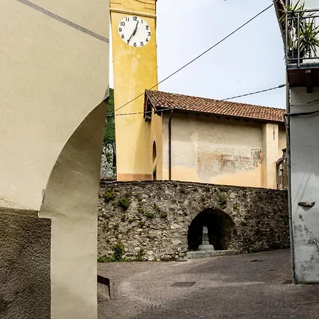 Casa de Férias Al Castello -Appartamento Fresco E Ben Isolato