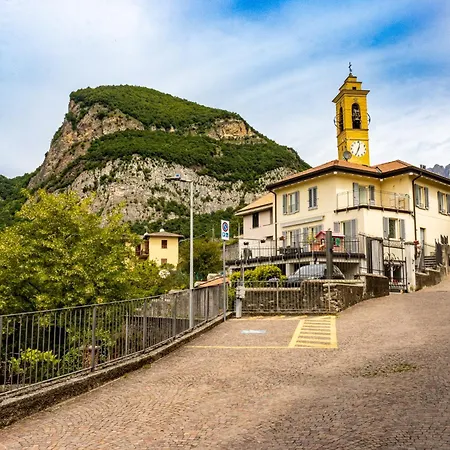 Casa de Férias Al Castello -Appartamento Fresco E Ben Isolato