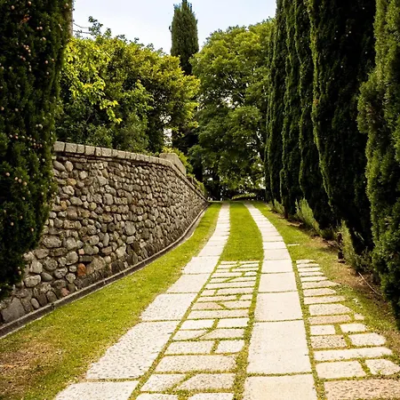 Al Castello -Appartamento Fresco E Ben Isolato Calolziocorte